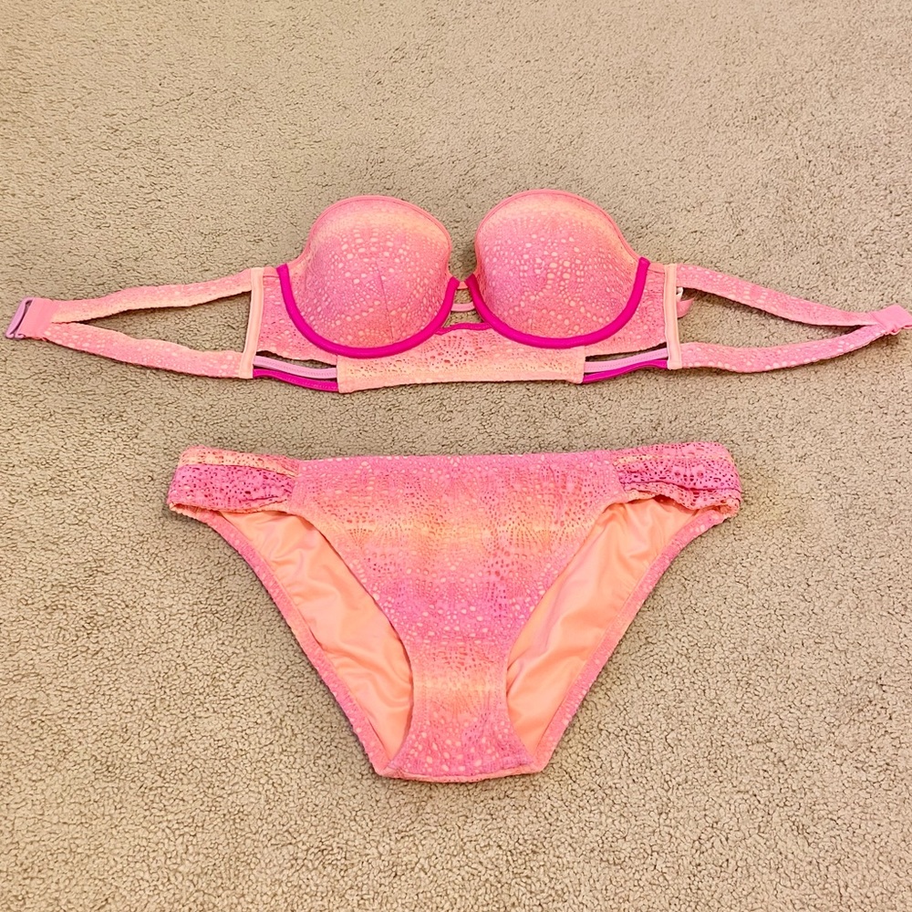 Victoria’s Secret Bikini